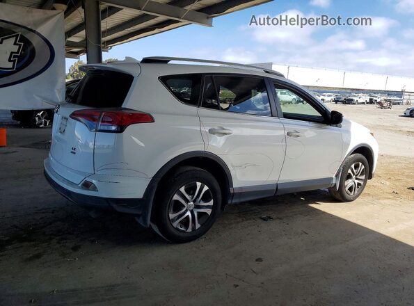 JTMBFREV0GJ071560 2016 TOYOTA RAV4 White Tył prawy