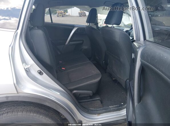 JTMBFREV0JJ198297 2018 TOYOTA RAV4 Silver VIN კოდის სტიკერის ხედი