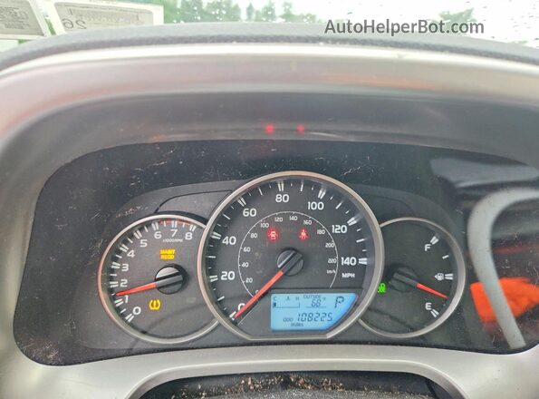 JTMBFREV1GJ070028 2016 TOYOTA RAV4 White Instrument cluster view