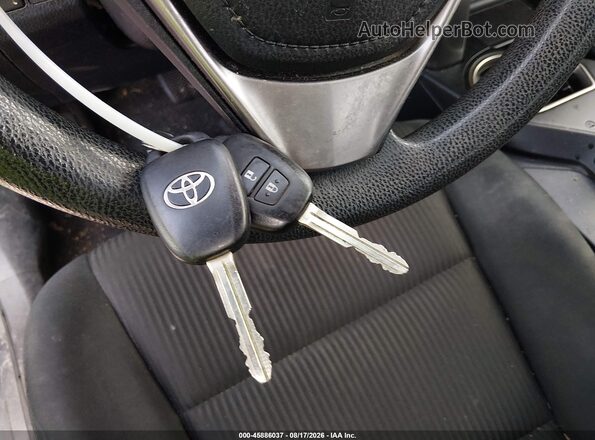 JTMBFREV1JJ746372 2018 TOYOTA RAV4 Gray Vista del salpicadero