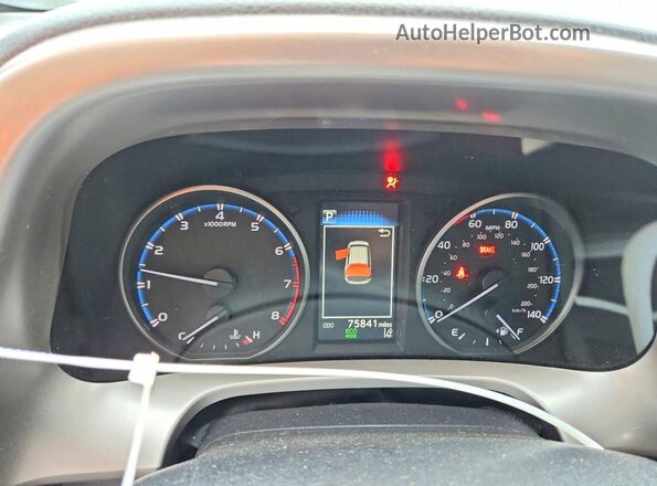 JTMBFREV3JJ244334 2018 TOYOTA RAV4 White Vista del cuadro de instrumentos