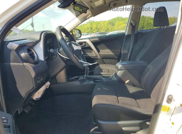 JTMBFREV4JJ745796 2018 TOYOTA RAV4 Белый Вид салона спереди