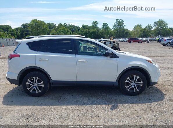 JTMBFREV5HJ145167 2017 TOYOTA RAV4 White უკანა სალონის ხედი