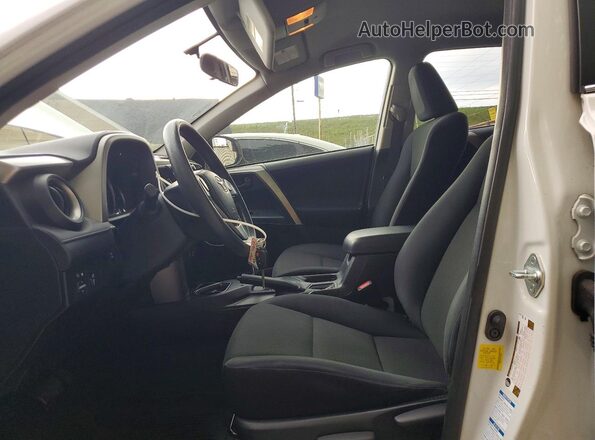 JTMBFREV6GJ094812 2016 TOYOTA RAV4 White Widok wnętrza z przodu