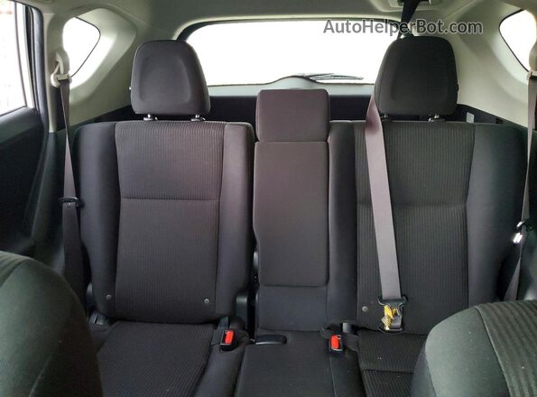 JTMBFREV6GJ094812 2016 TOYOTA RAV4 White Widok tylnych siedzeń