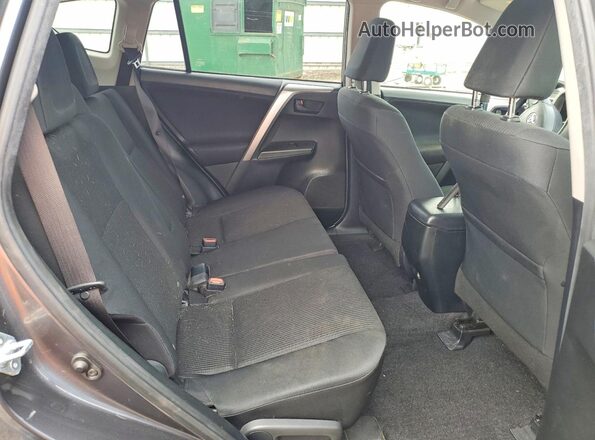 JTMBFREV6JJ215698 2018 TOYOTA RAV4 Gray Rear seats view