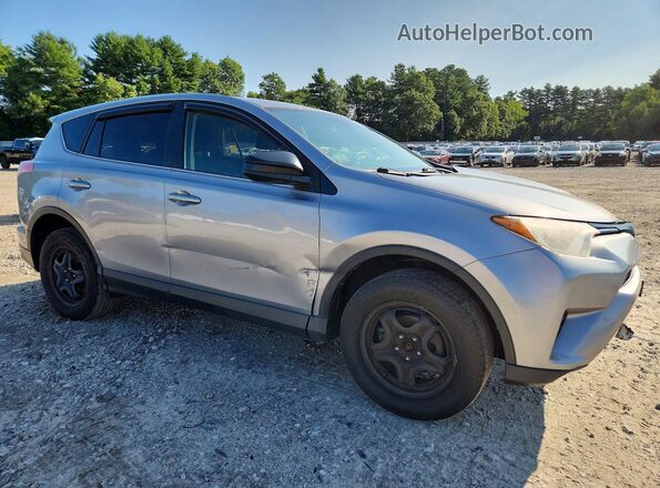 JTMBFREVXJD230039 2018 TOYOTA RAV4 Silver Передня права чверть
