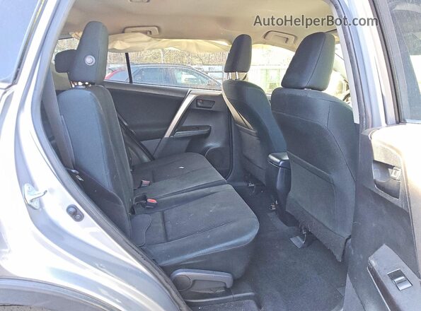 JTMBFREVXJD250713 2018 TOYOTA RAV4 Silver უკანა სავარძლების ხედი