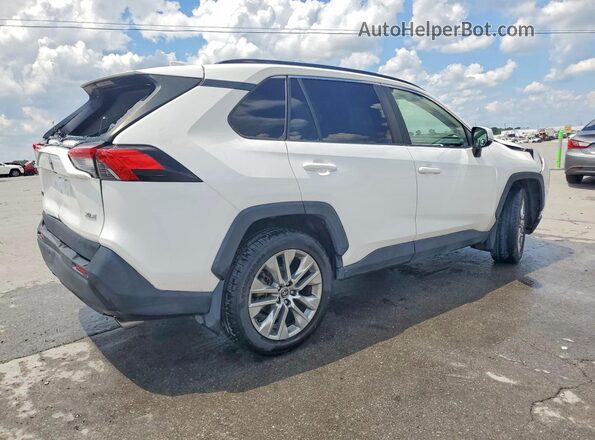 JTMC1RFV1KD021498 2019 TOYOTA RAV4 White უკანა მარჯვენა