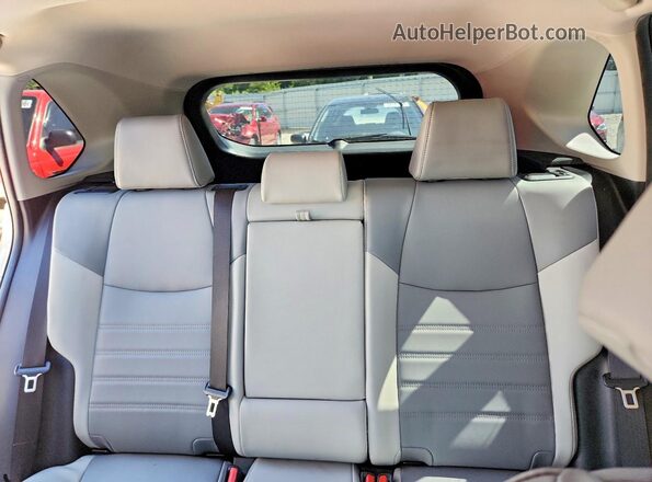 JTMC1RFV3KD517001 2019 TOYOTA RAV4 Silver Հետևի նստատեղերի տեսք