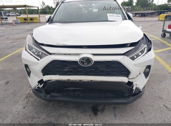 JTMC1RFV4KD516469 2019 TOYOTA RAV4 Белый Вид спереди