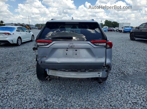 JTMC1RFV5LD518233 2020 TOYOTA RAV4 Silver Vista trasera