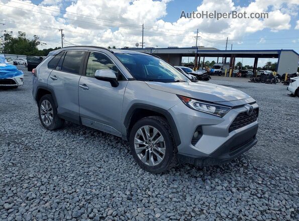 JTMC1RFV5LD518233 2020 TOYOTA RAV4 Silver Delantero derecho
