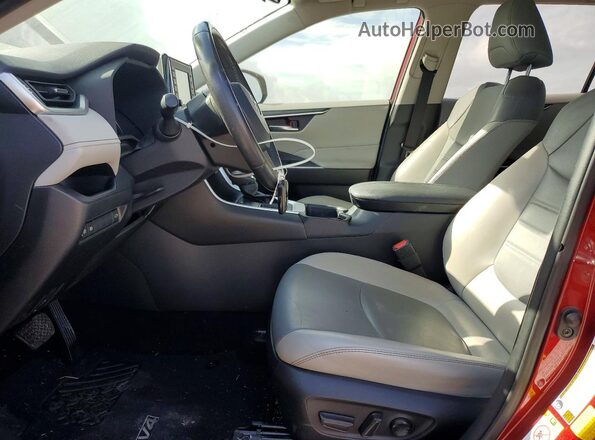 JTMC1RFVXKD016851 2019 TOYOTA RAV4 Maroon Вид салону спереду