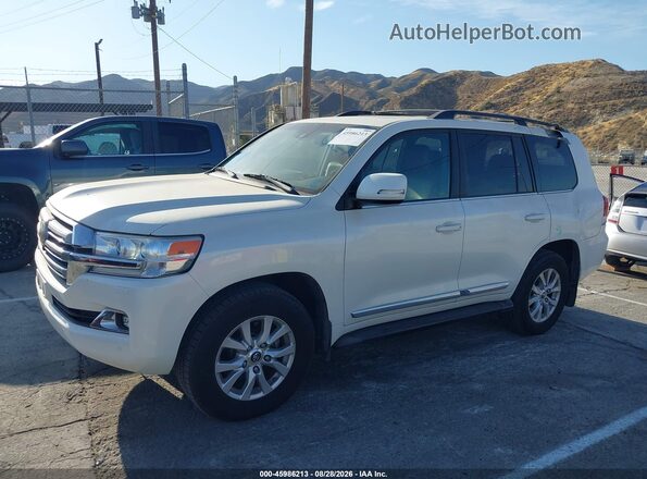 JTMCY7AJ7G4046076 2016 TOYOTA LAND CRUISER White Widok wnętrza 360 stopni