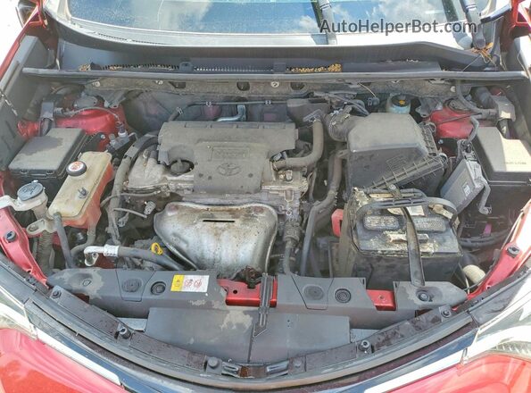 JTMDFREV4HJ171073 2017 TOYOTA RAV4 Red Widok komory silnika