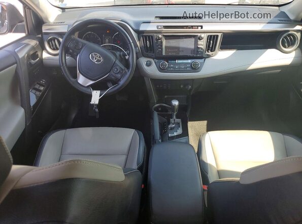 JTMDFREV4HJ704121 2017 TOYOTA RAV4 Blue Dashboard view