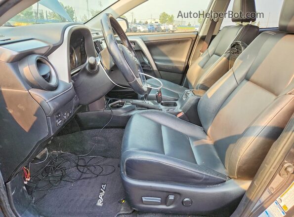 JTMDJREV1HD093199 2017 TOYOTA RAV4 Gray Front interior view