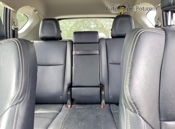 JTMDJREV3HD073701 2017 TOYOTA RAV4 Blue უკანა სავარძლების ხედი