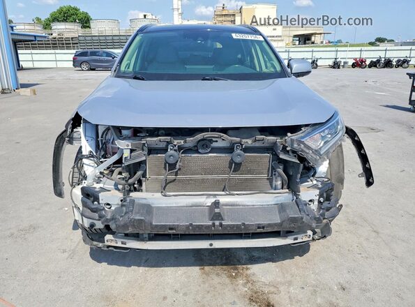JTMDWRFV9KD518742 2019 TOYOTA RAV4 Серебряный Вид спереди