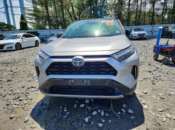 JTME6RFV0NJ019497 2022 TOYOTA RAV4 Silver Widok z przodu