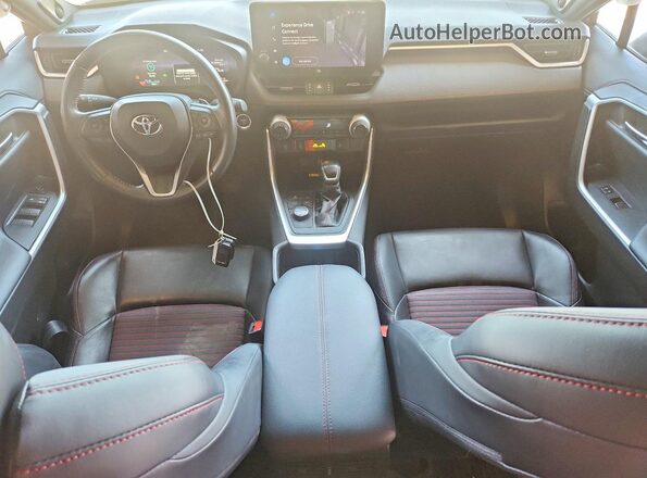 JTMEB3FV1PD127086 2023 TOYOTA RAV4 Silver Widok deski rozdzielczej