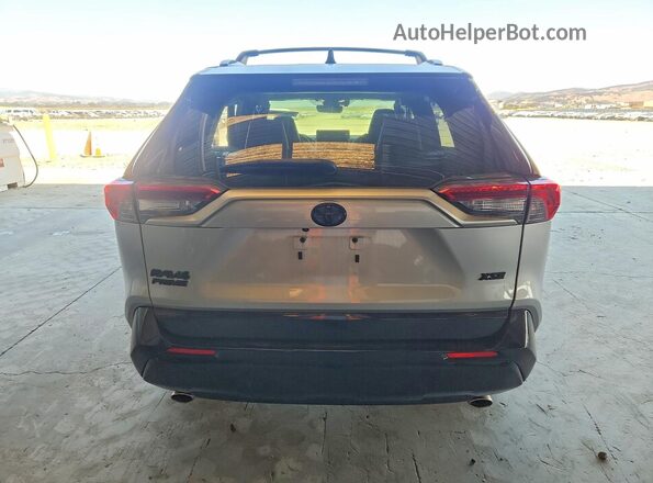 JTMEB3FV1PD127086 2023 TOYOTA RAV4 Silver Widok z tyłu