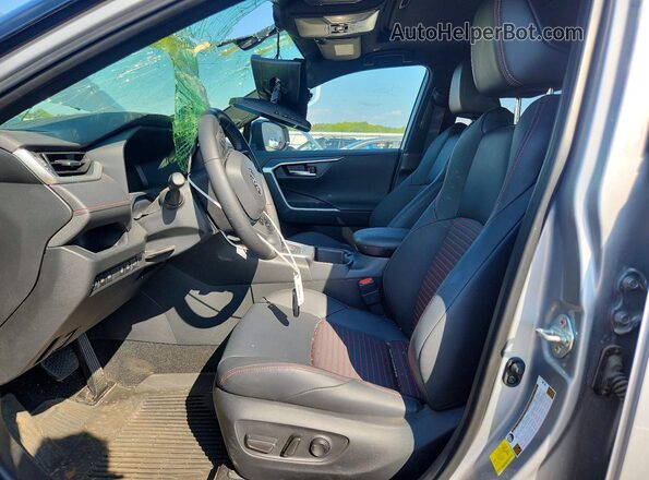 JTMEB3FV3SD253717 2025 TOYOTA RAV4 Silver წინა სალონის ხედი