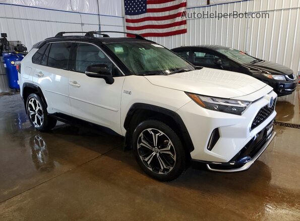 JTMEB3FV5RD207977 2024 TOYOTA RAV4 White Przód prawy