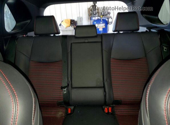 JTMEB3FV5RD207977 2024 TOYOTA RAV4 White Widok tylnych siedzeń