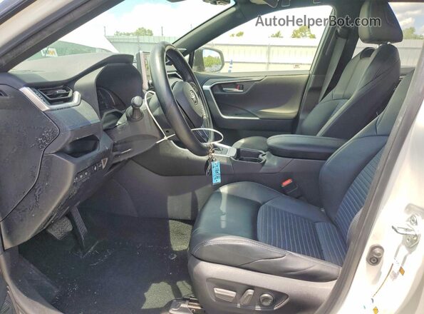 JTMEWRFV8KJ006945 2019 TOYOTA RAV4 Двухцветный Вид салона спереди