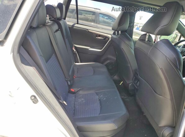 JTMEWRFV8KJ006945 2019 TOYOTA RAV4 Двухцветный Вид задней части салона