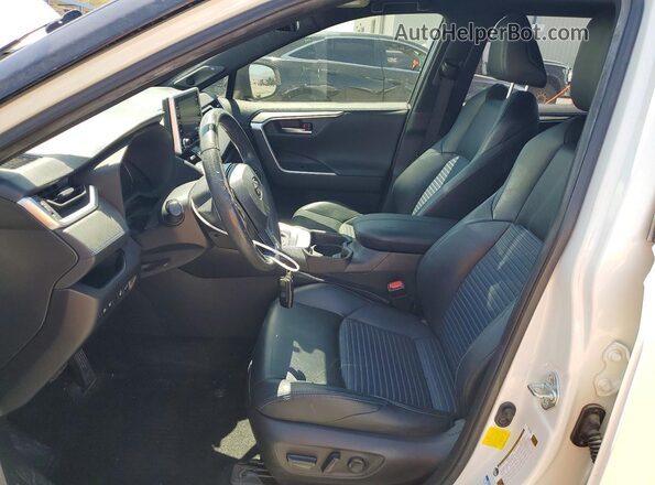 JTMEWRFV9LJ042208 2020 TOYOTA RAV4 White Вид салону спереду