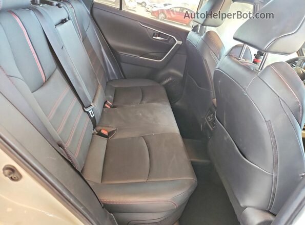JTMFB3FV4ND092271 2022 TOYOTA RAV4 White Rear interior view