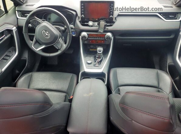 JTMFB3FV7MD059960 2021 TOYOTA RAV4 Red Вид панелі приладів