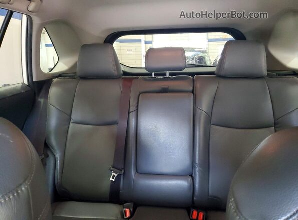 JTMH1RFV2KD501359 2019 TOYOTA RAV4 White Вид задніх сидінь