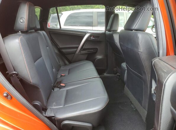 JTMJFREV0GJ079850 2016 TOYOTA RAV4 Оранжевый Вид задней части салона