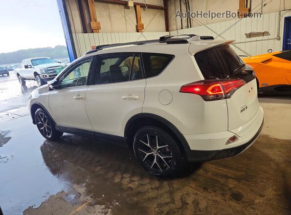 JTMJFREV6JD228381 2018 TOYOTA RAV4 White Передня права чверть