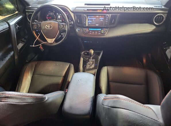 JTMJFREV6JD228381 2018 TOYOTA RAV4 White 