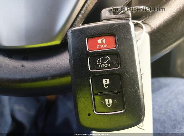 JTMJFREV7HD208750 2017 TOYOTA RAV4 White Widok deski rozdzielczej