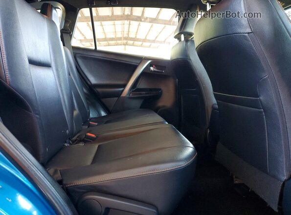 JTMJFREV8GD179905 2016 TOYOTA RAV4 Blue Widok tylnych siedzeń