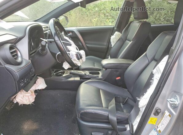 JTMJFREV9JJ240378 2018 TOYOTA RAV4 Silver Սալոնի դիմացի տեսք