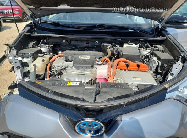 JTMJJREV0HD077675 2017 TOYOTA RAV4 Silver Շարժիչի բաժամունքի տեսք