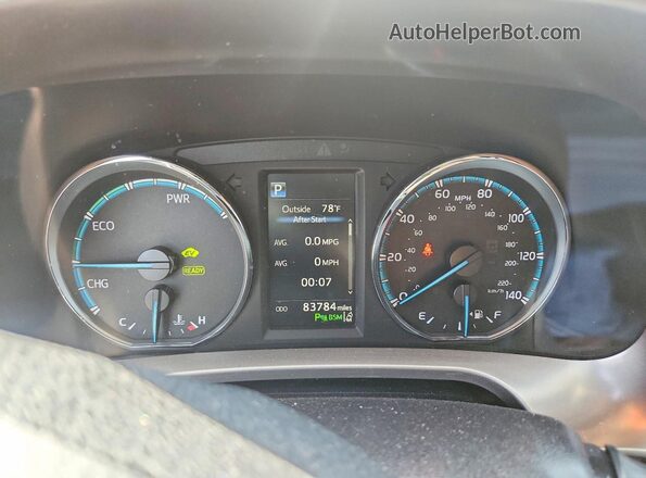 JTMJJREV0HD077675 2017 TOYOTA RAV4 Silver Սարքավորումների վահանակի տեսք