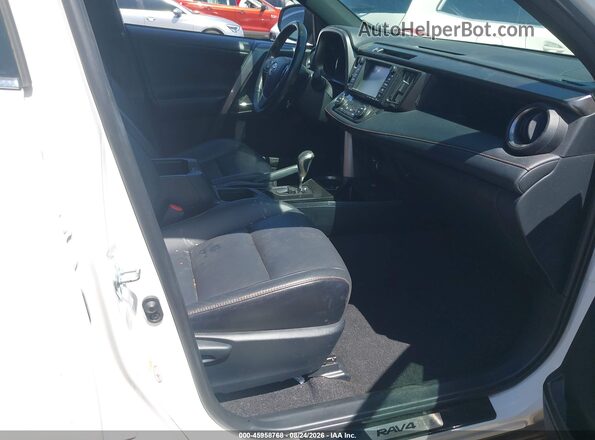 JTMJJREV9JD247991 2018 TOYOTA RAV4 HYBRID Белый Вид салона спереди