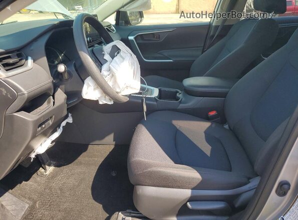 JTMMWRFV6PD186105 2023 TOYOTA RAV4 Silver Widok wnętrza z przodu