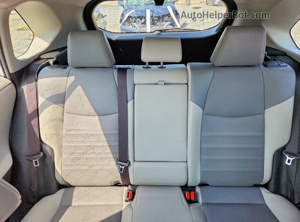 JTMN1RFVXKD523838 2019 TOYOTA RAV4 White Հետևի նստատեղերի տեսք