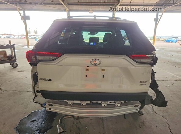 JTMP1RFV1PD095285 2023 TOYOTA RAV4 White Widok z tyłu