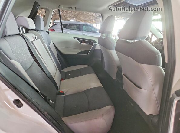 JTMP1RFV1PD095285 2023 TOYOTA RAV4 White Widok wnętrza z tyłu