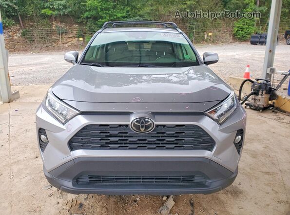 JTMP1RFV5LD059710 2020 TOYOTA RAV4 Silver Вид спереду